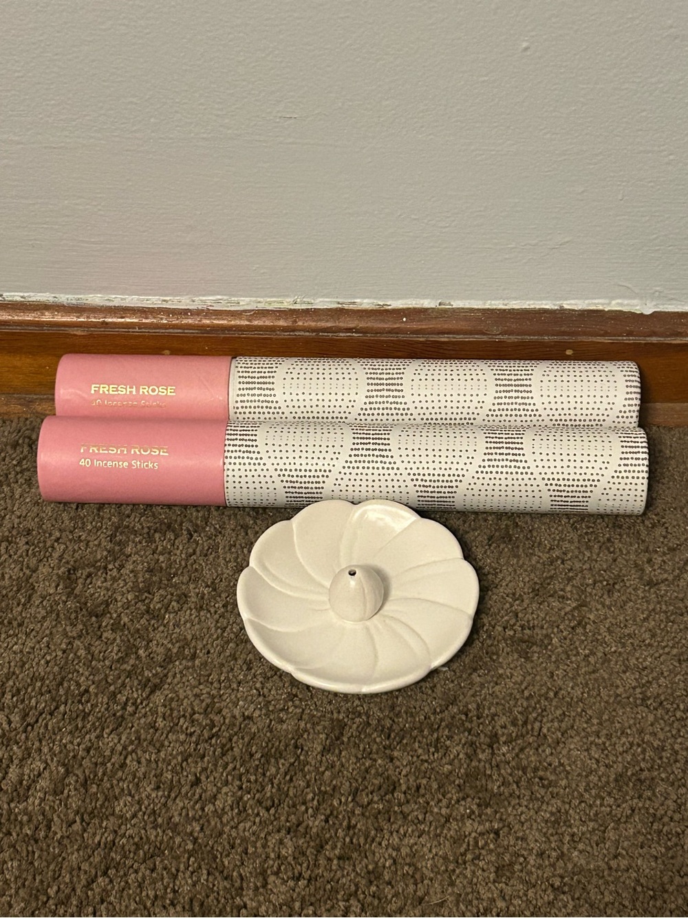 White Ceramic Floral Incense Holder & 64 Rose Incense Scent Fragrance Sticks